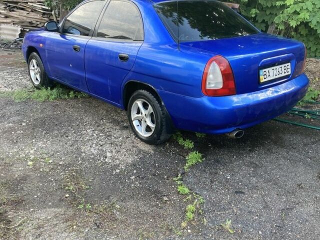 Синій Деу Нубіра, об'ємом двигуна 1.6 л та пробігом 100 тис. км за 1100 $, фото 5 на Automoto.ua