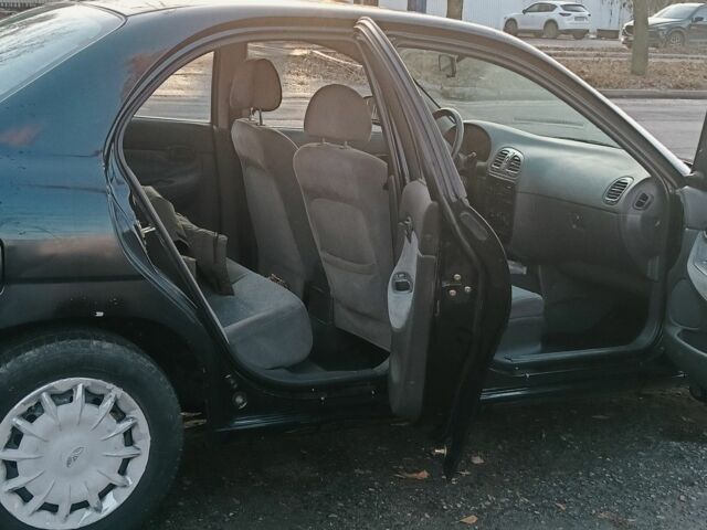 Синій Деу Нубіра, об'ємом двигуна 1.6 л та пробігом 137 тис. км за 1700 $, фото 7 на Automoto.ua