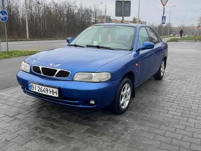 Синий Дэу Нубира, объемом двигателя 1.6 л и пробегом 444 тыс. км за 1900 $, фото 1 на Automoto.ua