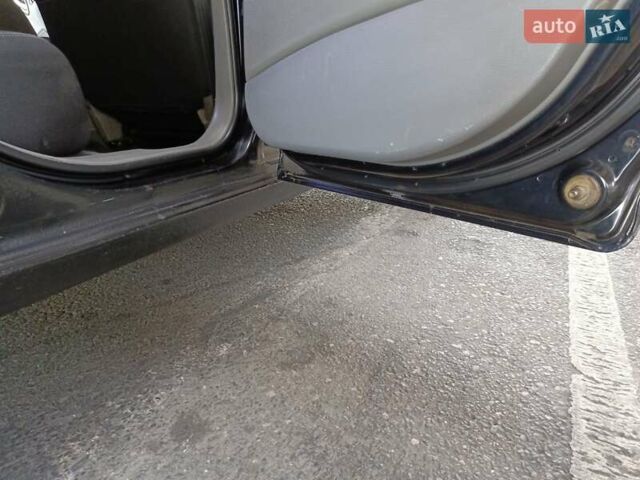 Синий Дэу Нубира, объемом двигателя 2 л и пробегом 180 тыс. км за 3000 $, фото 11 на Automoto.ua
