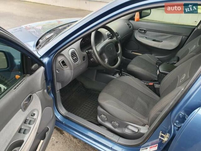 Синий Дэу Нубира, объемом двигателя 2 л и пробегом 154 тыс. км за 2800 $, фото 7 на Automoto.ua