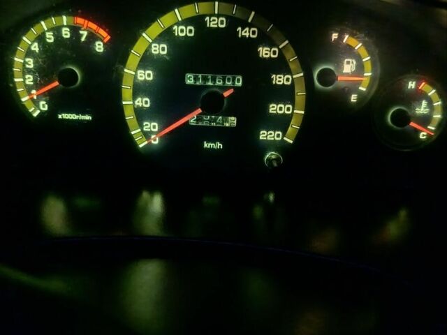 Синій Деу Нубіра, об'ємом двигуна 2 л та пробігом 312 тис. км за 2200 $, фото 4 на Automoto.ua