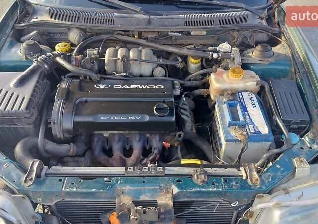 Зеленый Дэу Нубира, объемом двигателя 1.6 л и пробегом 168 тыс. км за 1500 $, фото 8 на Automoto.ua