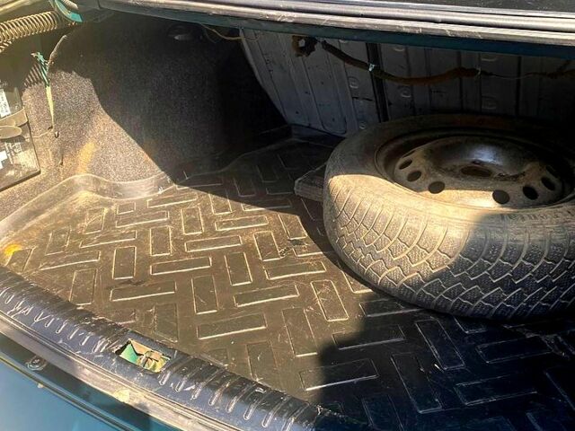 Зеленый Дэу Нубира, объемом двигателя 2 л и пробегом 22 тыс. км за 2800 $, фото 9 на Automoto.ua