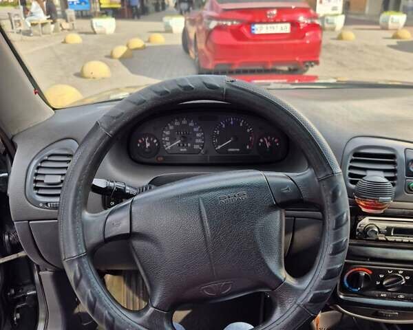 Зеленый Дэу Нубира, объемом двигателя 2 л и пробегом 220 тыс. км за 2200 $, фото 8 на Automoto.ua