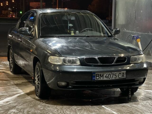 Зеленый Дэу Нубира, объемом двигателя 0 л и пробегом 300 тыс. км за 2300 $, фото 2 на Automoto.ua