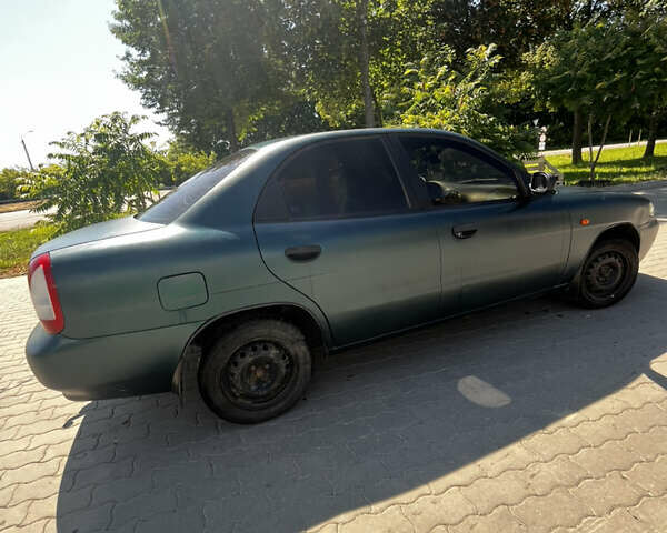 Зелений Деу Нубіра, об'ємом двигуна 1.6 л та пробігом 892 тис. км за 1700 $, фото 3 на Automoto.ua