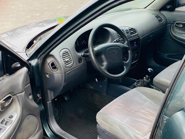 Зелений Деу Нубіра, об'ємом двигуна 1.6 л та пробігом 250 тис. км за 1100 $, фото 12 на Automoto.ua