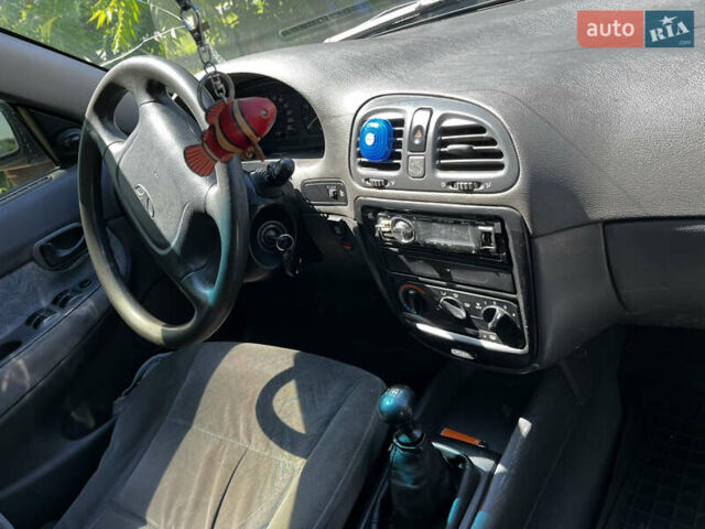 Зелений Деу Нубіра, об'ємом двигуна 1.6 л та пробігом 892 тис. км за 1700 $, фото 5 на Automoto.ua