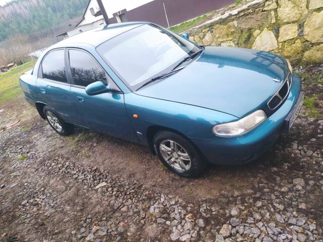 Зеленый Дэу Нубира, объемом двигателя 1.6 л и пробегом 340 тыс. км за 1500 $, фото 2 на Automoto.ua