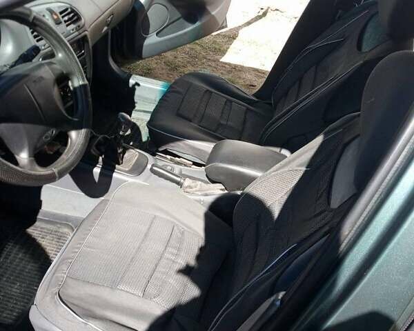 Зеленый Дэу Нубира, объемом двигателя 1.6 л и пробегом 180 тыс. км за 1900 $, фото 3 на Automoto.ua