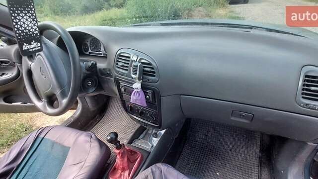 Зеленый Дэу Нубира, объемом двигателя 0 л и пробегом 258 тыс. км за 900 $, фото 8 на Automoto.ua