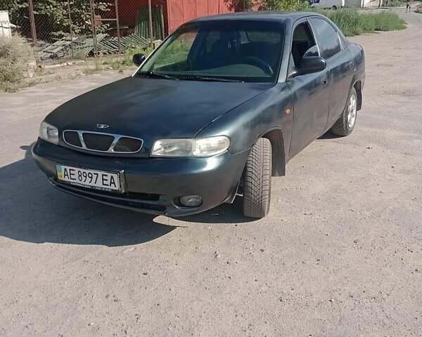 Зеленый Дэу Нубира, объемом двигателя 1.6 л и пробегом 200 тыс. км за 1500 $, фото 1 на Automoto.ua