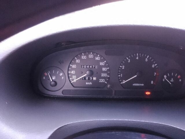 Зеленый Дэу Нубира, объемом двигателя 1.6 л и пробегом 204 тыс. км за 2700 $, фото 5 на Automoto.ua