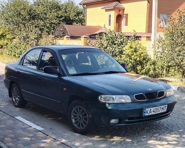 Зеленый Дэу Нубира, объемом двигателя 1.6 л и пробегом 270 тыс. км за 1663 $, фото 3 на Automoto.ua