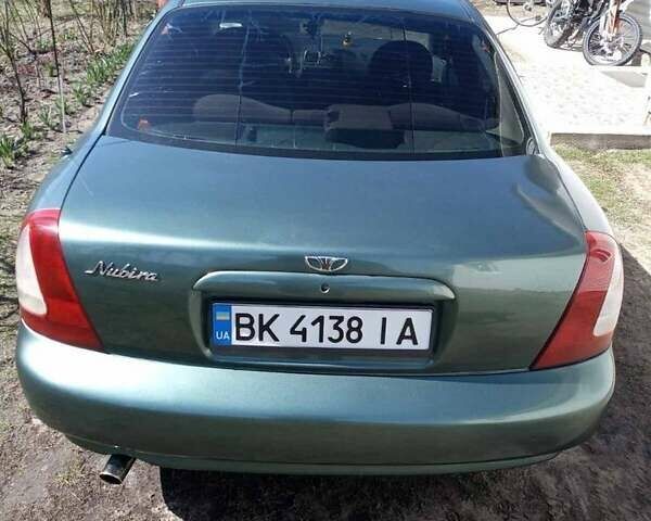 Зеленый Дэу Нубира, объемом двигателя 1.6 л и пробегом 180 тыс. км за 1900 $, фото 6 на Automoto.ua