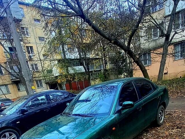 Зелений Деу Нубіра, об'ємом двигуна 1.6 л та пробігом 0 тис. км за 1300 $, фото 1 на Automoto.ua