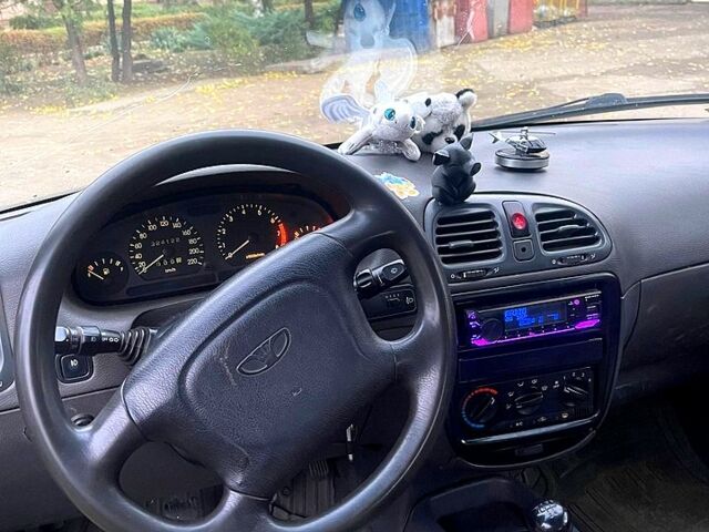 Зелений Деу Нубіра, об'ємом двигуна 1.6 л та пробігом 99 тис. км за 1200 $, фото 5 на Automoto.ua