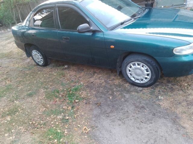 Зеленый Дэу Нубира, объемом двигателя 1.6 л и пробегом 204 тыс. км за 2700 $, фото 1 на Automoto.ua