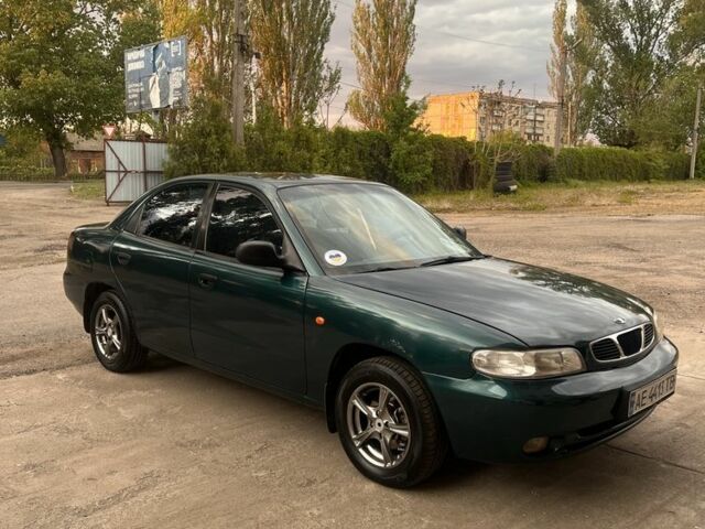 Дэу Нубира 1998 в Никополе на Automoto.ua Зеленый Дэу Нубира, объемом двигателя 1.6 л и пробегом 240 тыс. км за 2200 $, фото 1 на Automoto.ua