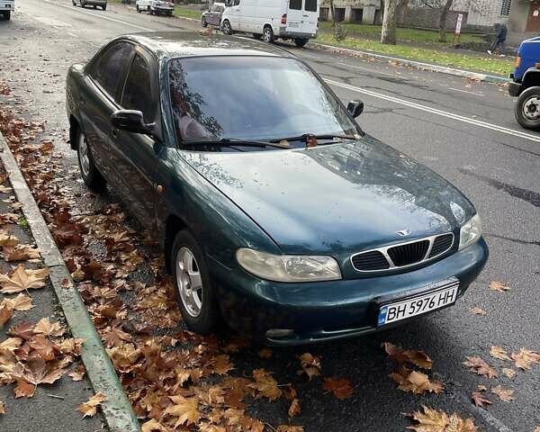 Зеленый Дэу Нубира, объемом двигателя 1.6 л и пробегом 214 тыс. км за 1600 $, фото 1 на Automoto.ua