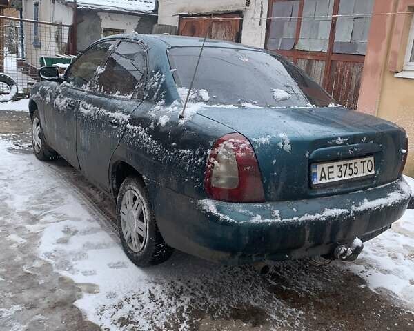 Зеленый Дэу Нубира, объемом двигателя 1.6 л и пробегом 300 тыс. км за 1000 $, фото 2 на Automoto.ua