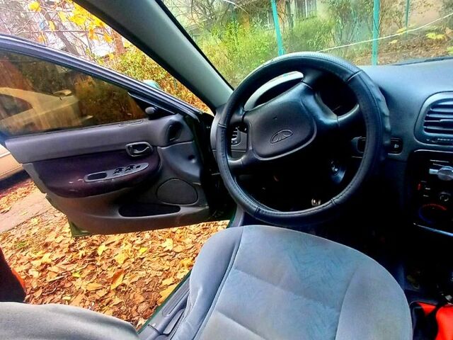 Зелений Деу Нубіра, об'ємом двигуна 1.6 л та пробігом 0 тис. км за 1300 $, фото 3 на Automoto.ua