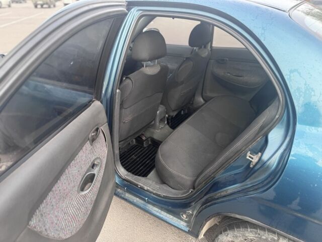 Зеленый Дэу Нубира, объемом двигателя 1.6 л и пробегом 290 тыс. км за 1350 $, фото 7 на Automoto.ua