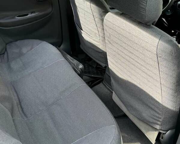 Деу Нубіра 1998 у Одесі на Automoto.ua Зелений Деу Нубіра, об'ємом двигуна 1.6 л та пробігом 220 тис. км за 1500 $, фото 3 на Automoto.ua