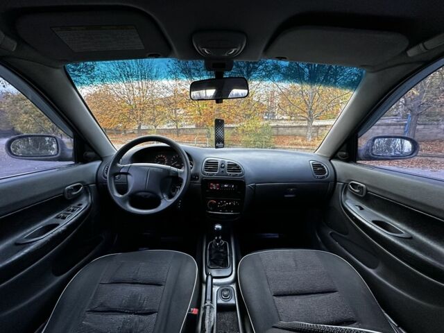 Зеленый Дэу Нубира, объемом двигателя 1.6 л и пробегом 255 тыс. км за 1599 $, фото 11 на Automoto.ua