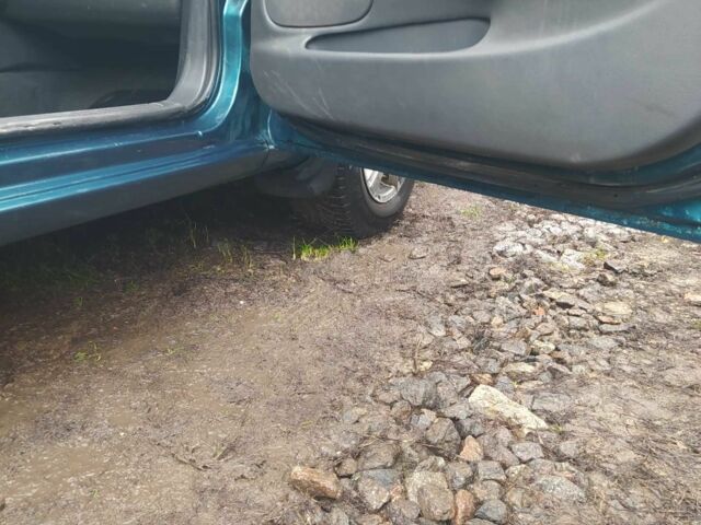 Зеленый Дэу Нубира, объемом двигателя 1.6 л и пробегом 340 тыс. км за 1500 $, фото 8 на Automoto.ua