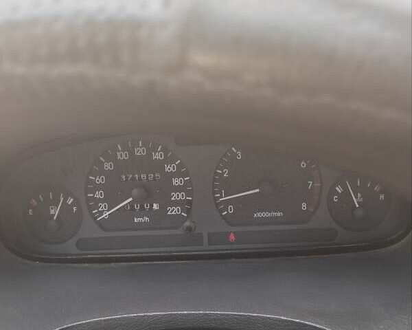 Зелений Деу Нубіра, об'ємом двигуна 1.6 л та пробігом 371 тис. км за 1650 $, фото 3 на Automoto.ua
