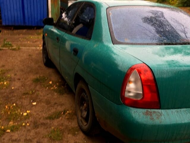 Зеленый Дэу Нубира, объемом двигателя 1.6 л и пробегом 300 тыс. км за 1500 $, фото 3 на Automoto.ua