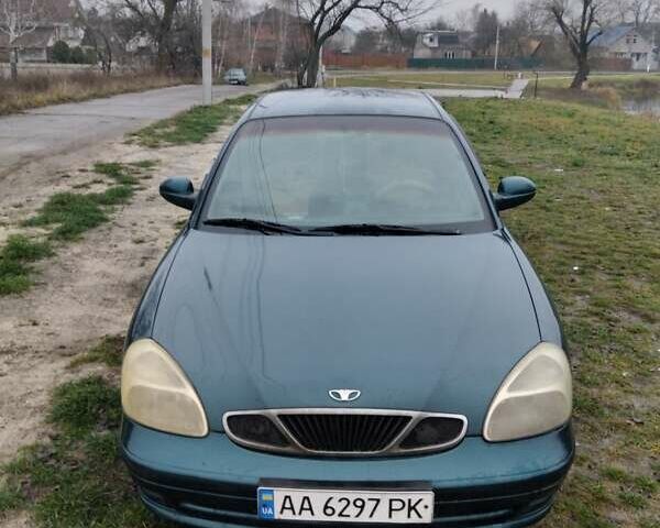 Зеленый Дэу Нубира, объемом двигателя 2 л и пробегом 230 тыс. км за 2700 $, фото 1 на Automoto.ua