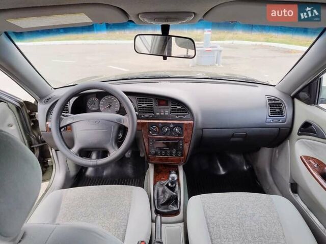 Зеленый Дэу Нубира, объемом двигателя 2 л и пробегом 363 тыс. км за 2900 $, фото 8 на Automoto.ua
