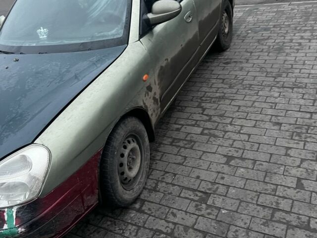 Зеленый Дэу Нубира, объемом двигателя 2 л и пробегом 317 тыс. км за 1800 $, фото 6 на Automoto.ua
