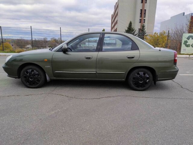 Зеленый Дэу Нубира, объемом двигателя 2 л и пробегом 363 тыс. км за 3200 $, фото 5 на Automoto.ua