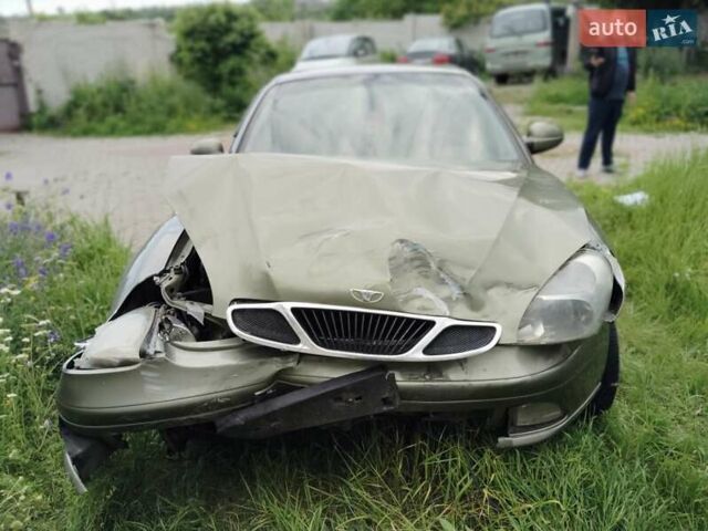 Зелений Деу Нубіра, об'ємом двигуна 2 л та пробігом 250 тис. км за 650 $, фото 3 на Automoto.ua