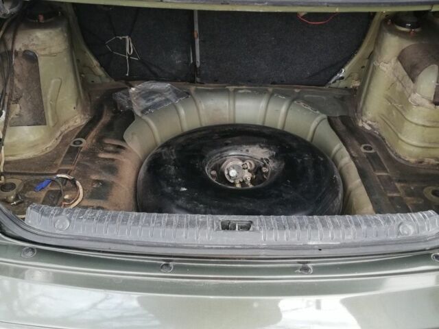 Деу Нубіра 2003 у Сумах на Automoto.ua Зелений Деу Нубіра, об'ємом двигуна 2 л та пробігом 3 тис. км за 3000 $, фото 4 на Automoto.ua