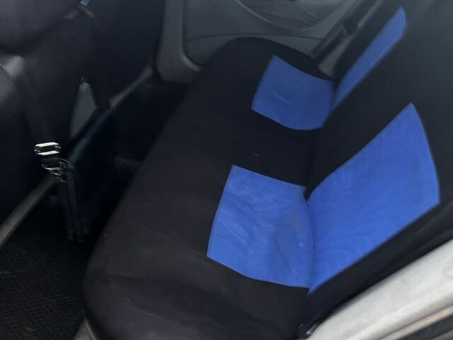 Зеленый Дэу Нубира, объемом двигателя 2 л и пробегом 317 тыс. км за 1800 $, фото 3 на Automoto.ua