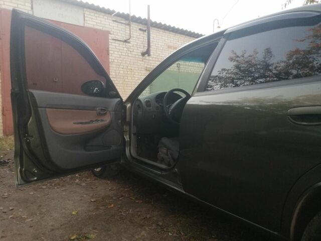 Деу Нубіра 2003 у Сумах на Automoto.ua Зелений Деу Нубіра, об'ємом двигуна 2 л та пробігом 3 тис. км за 3000 $, фото 8 на Automoto.ua