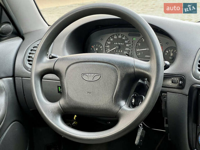 Зеленый Дэу Нубира, объемом двигателя 2 л и пробегом 240 тыс. км за 2200 $, фото 23 на Automoto.ua