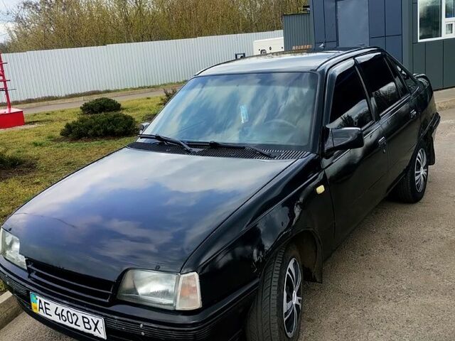 Дэу Рейсер, объемом двигателя 1.5 л и пробегом 284 тыс. км за 900 $, фото 1 на Automoto.ua