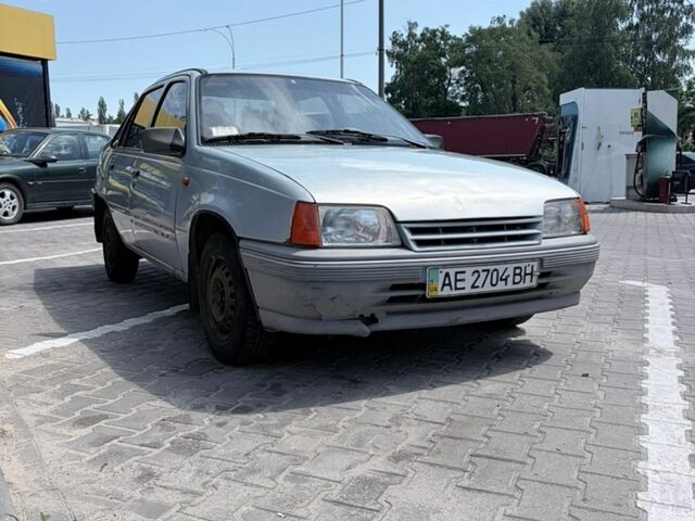 Сірий Деу Рейсер, об'ємом двигуна 1.3 л та пробігом 300 тис. км за 1100 $, фото 1 на Automoto.ua