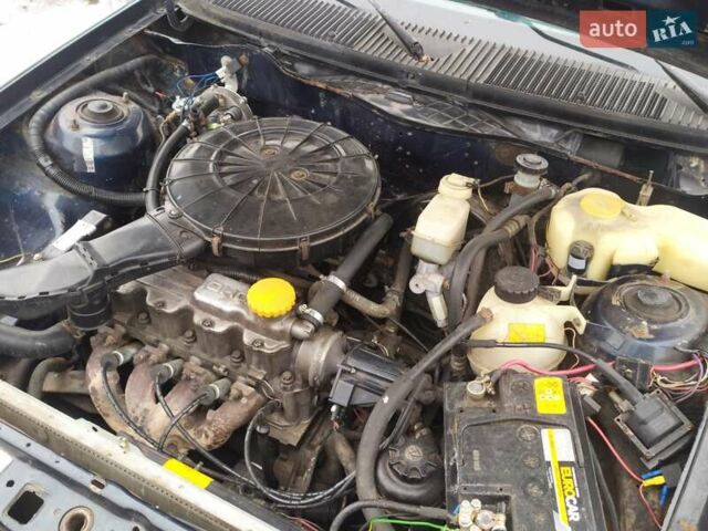 Синій Деу Рейсер, об'ємом двигуна 1.5 л та пробігом 200 тис. км за 650 $, фото 12 на Automoto.ua