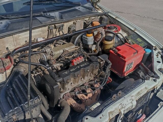 Дэу Сенс 1998 в Харькове на Automoto.ua Белый Дэу Сенс, объемом двигателя 1.5 л и пробегом 400 тыс. км за 2000 $, фото 7 на Automoto.ua