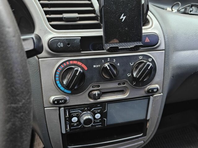 Білий Деу Сенс, об'ємом двигуна 1.5 л та пробігом 300 тис. км за 1400 $, фото 7 на Automoto.ua