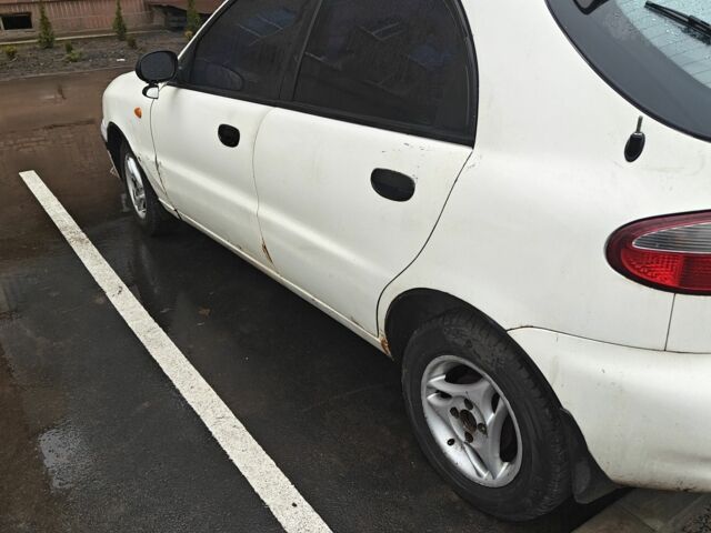 Білий Деу Сенс, об'ємом двигуна 1.5 л та пробігом 300 тис. км за 1400 $, фото 4 на Automoto.ua