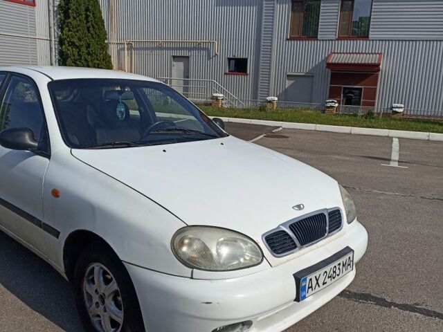 Дэу Сенс 1998 в Харькове на Automoto.ua Белый Дэу Сенс, объемом двигателя 1.5 л и пробегом 400 тыс. км за 2000 $, фото 1 на Automoto.ua