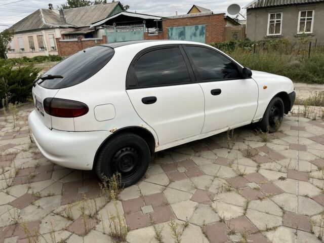 Білий Деу Сенс, об'ємом двигуна 1.5 л та пробігом 250 тис. км за 888 $, фото 2 на Automoto.ua